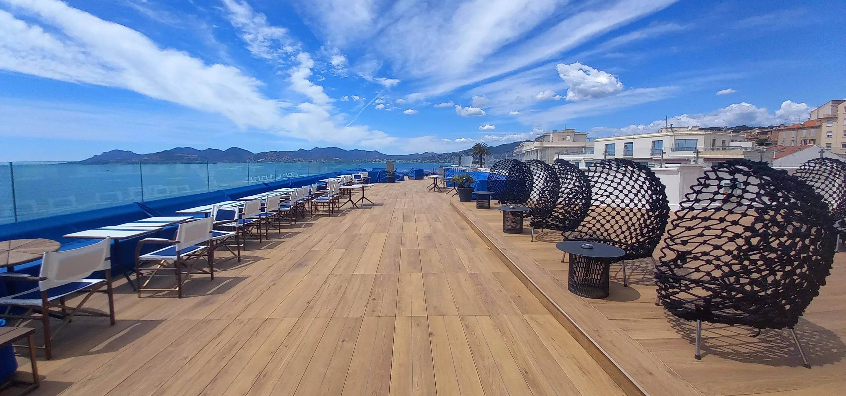 Rooftop Hotel Radisson Blu – Cannes, Frankreich
